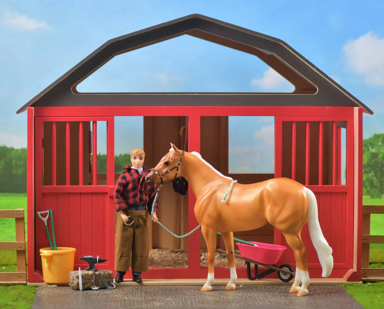 Breyer - Two-Stall Wood Barn