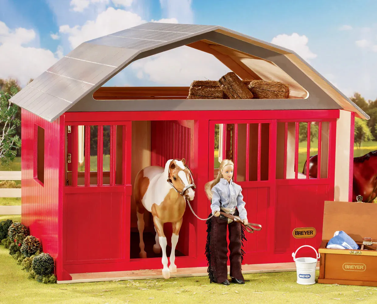 Breyer - Two-Stall Wood Barn